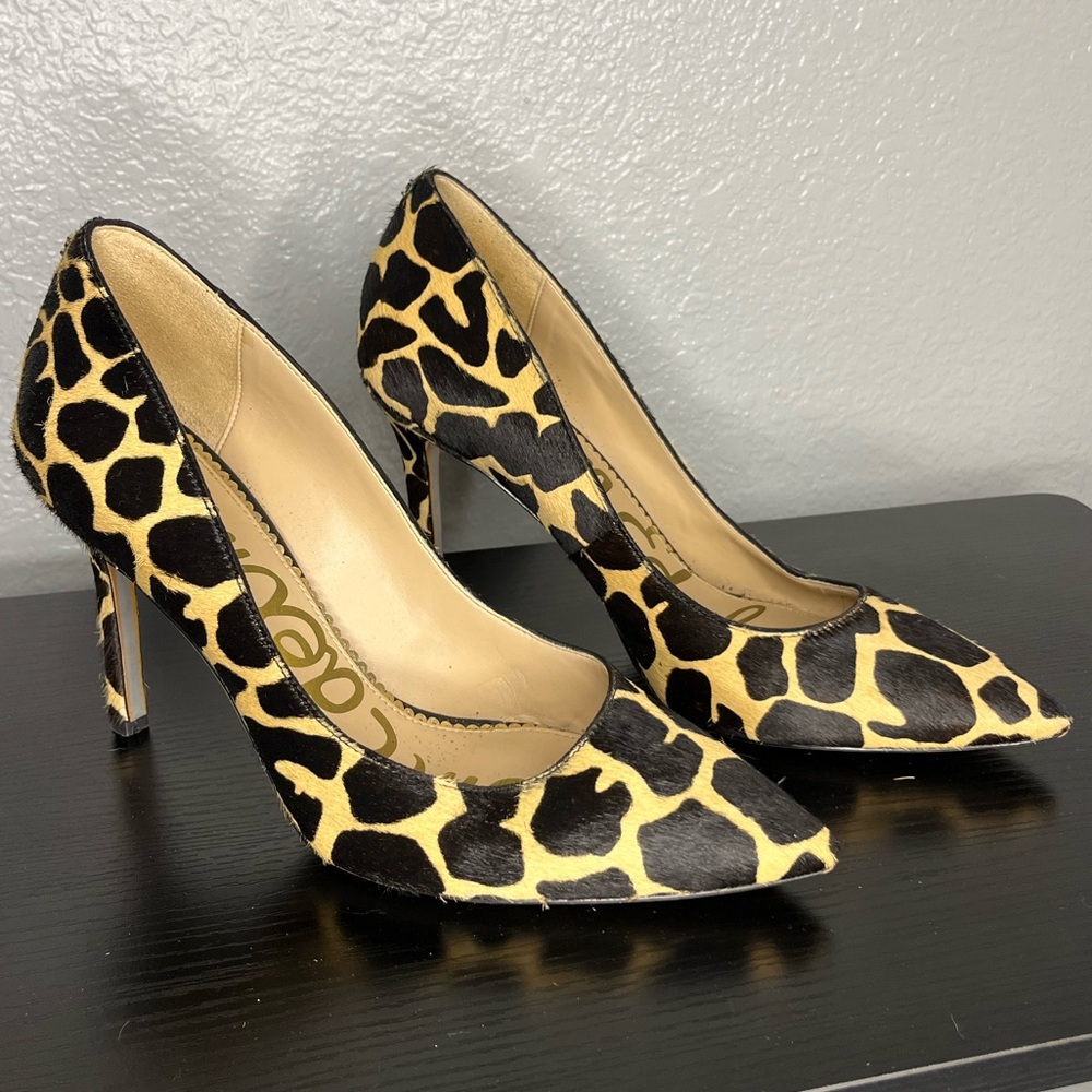 EUC giraffe print Zara heels-worn a few times. Perfect for office or with jeans